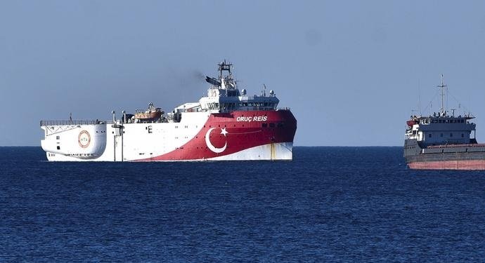 Гърция и Турция преговарят за Средиземно море след 5-годишно прекъсване